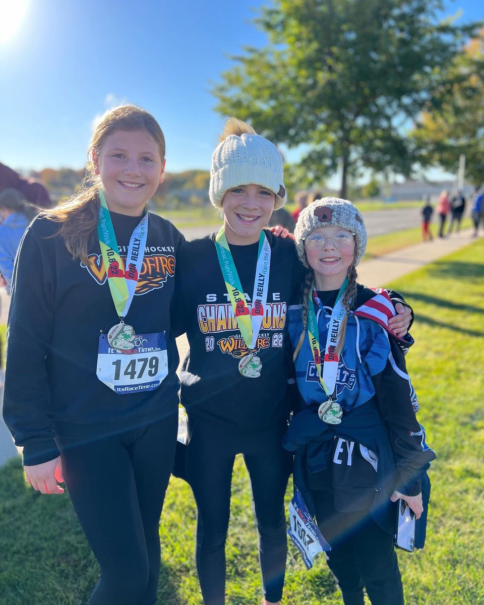 BDHA_Beavers's tweet photo. Celebrating #girlshockey this weekend with a 5k to support the Family Center. These U12 girls got in a good race before practice today. Way to finish strong ladies! #bdha #WGIHW @usahockey https://t.co/ViZ1J9p59U