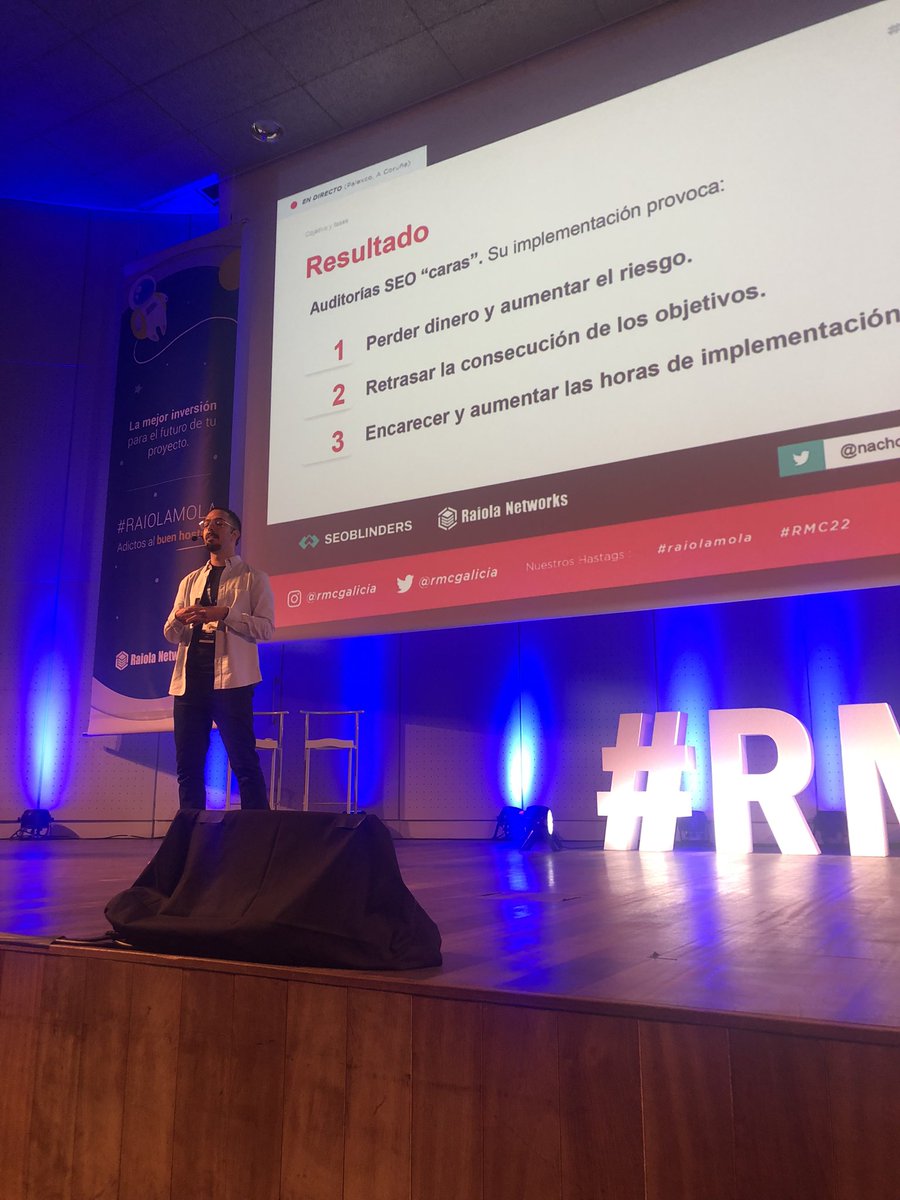 Auditorías #SEO efectivas e implementables (ojo ahí) con <a href="/nacho_benavides/">Nacho Benavides</a>. Está haciendo hincapié en aspectos absolutamente determinantes que a menudo se pasan por alto. ¡Grande! #RMC22
