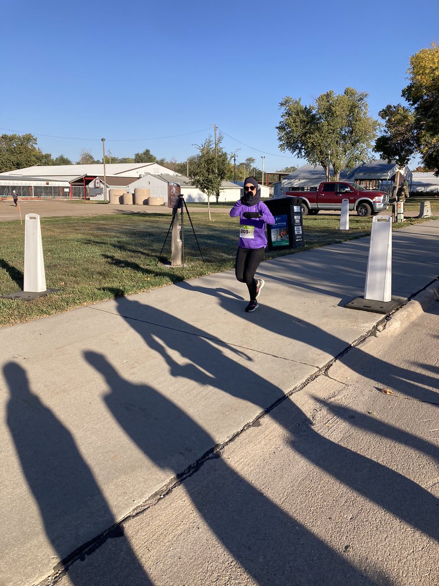 CoachMJensenCHS's tweet photo. #m2mrelay @momarchs https://t.co/bVRMr2Ltma