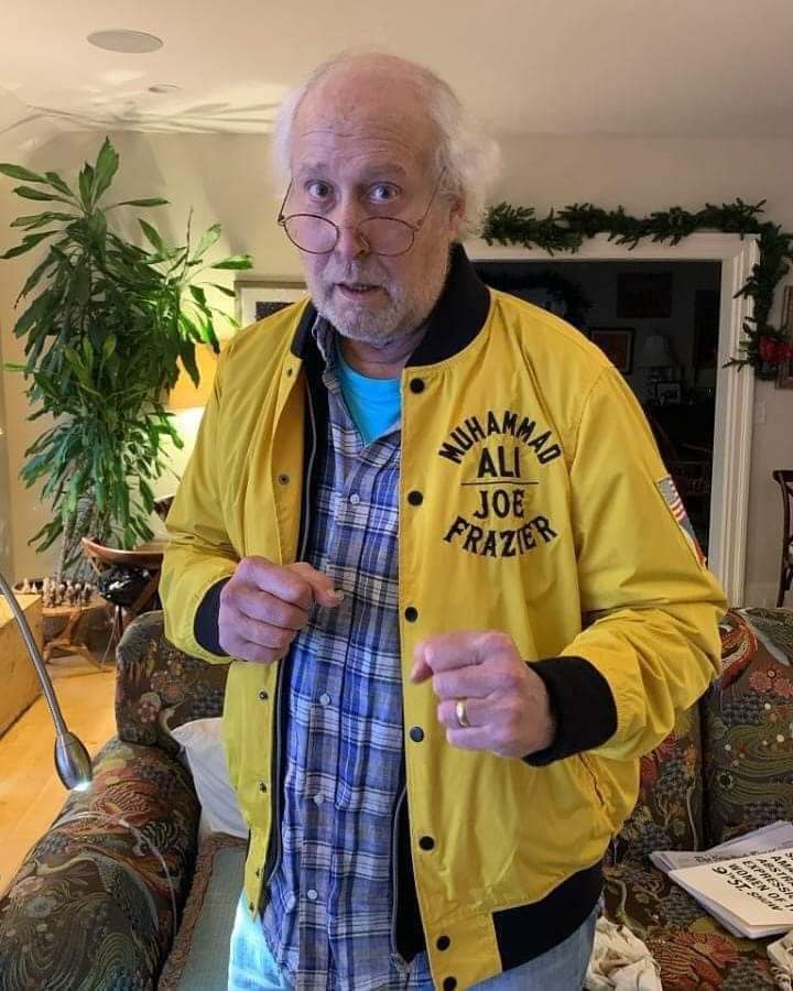 Happy 79th birthday to the man the myth the legend Chevy Chase. 