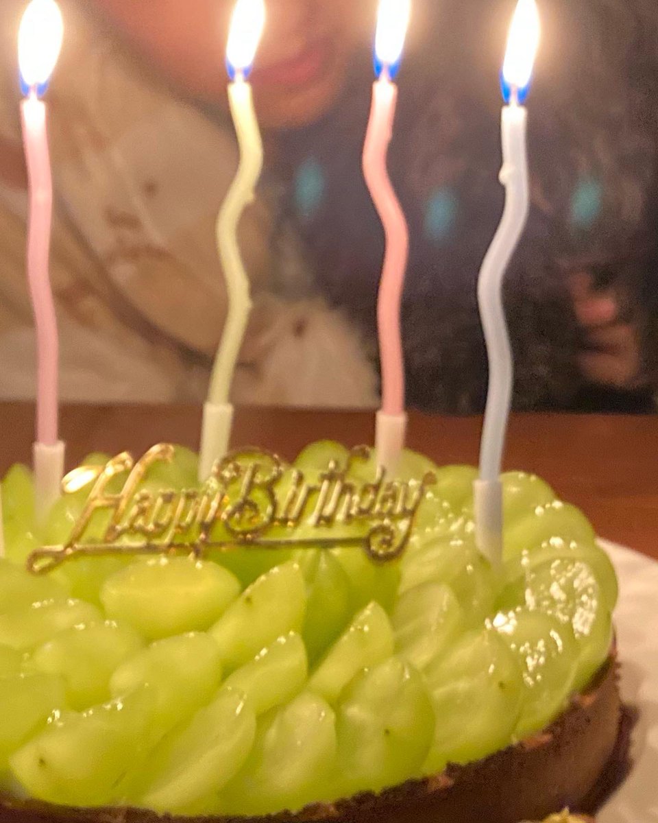 OkashiInu's tweet photo. シャインマスカットタルト🌟
生クリーム苦手な姪のバースデーケーキなので、えもじょわさんのマスカルポーネクリームでさっぱりと☺️
#お菓子作り好きな人と繋がりたい #えもじょわ #タルト #cotta https://t.co/Ojyw4yEgea