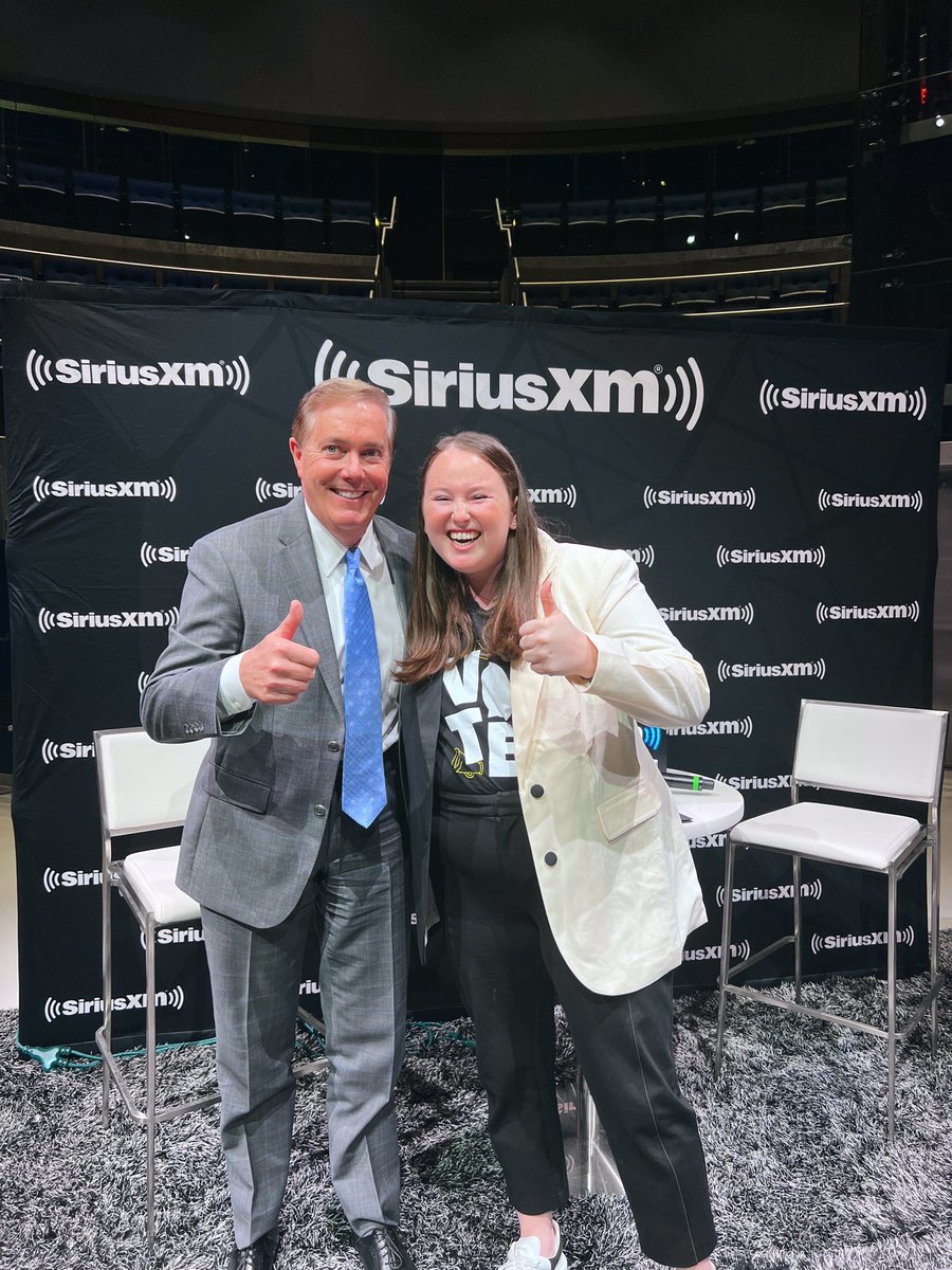 sophieberen's tweet photo. Had so much fun on @SXMPOTUS with @SteveScully! We talked about all things navigating difficult conversations, #GenZ, and whether I want to run for office one day 👀 Nothing like recording in front of a live audience! Thank you for having me #UnCon22 https://t.co/o0dUy2ZthR