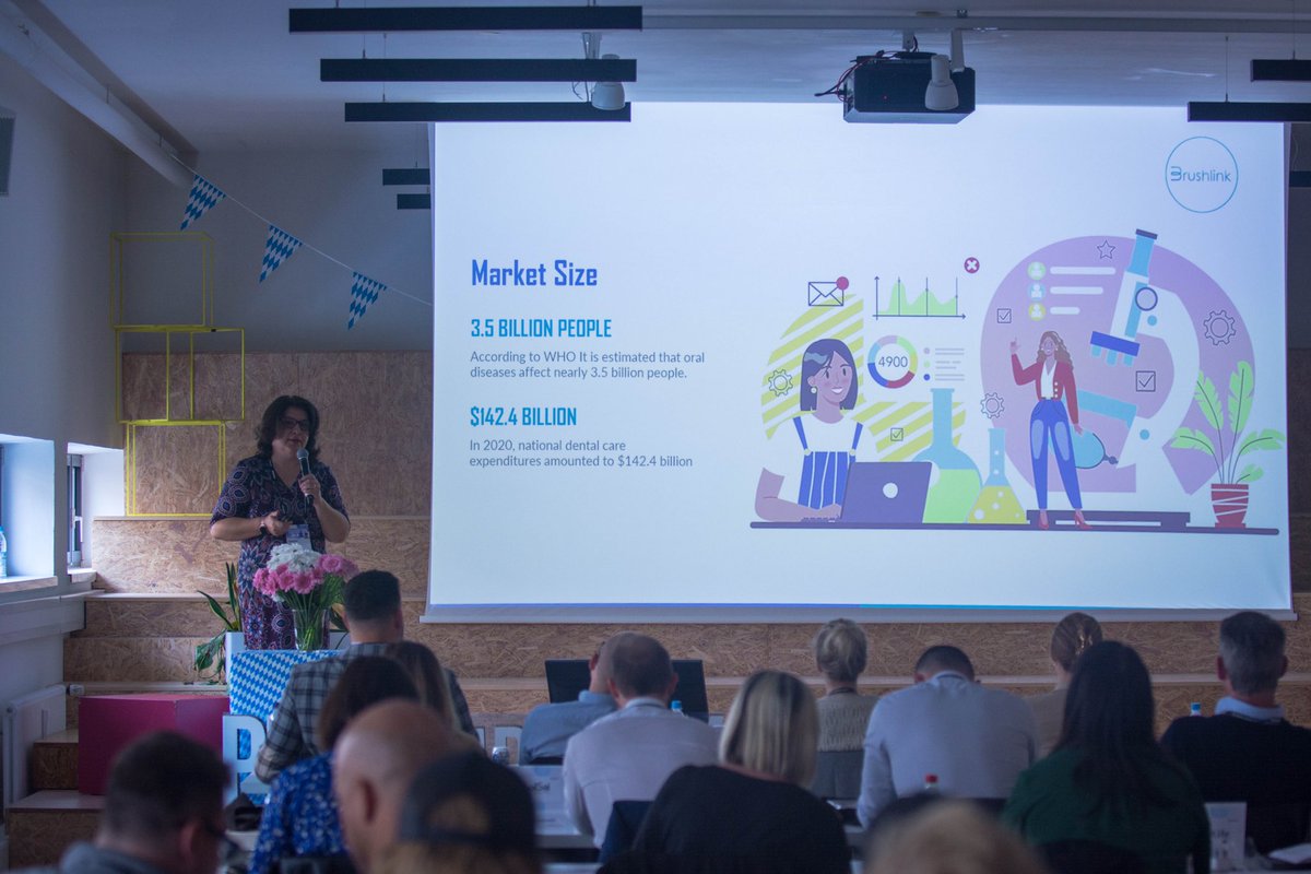 brushlink's tweet image. @brushlink presentation at #plugandplaymunich #insuretech in Sep 2022.