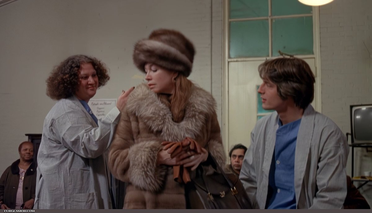 Shirley MacLaine, The Possession of Joel Delaney, 1972

#furglamor #fur #furcoat #furfashion #filmstyle #filmfashion #womeninfur #furonfilm #ShirleyMacLaine #furhat #70sfashion #70sstyle #minkfur #raccoonfur #stonemartinfur