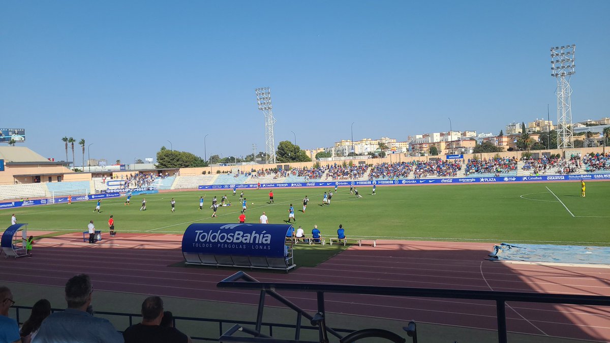 JaviOjedaG's tweet photo. Volvemos al trabajo.
San Fernando CD-R.B Linense🏟 1@Ref,G-1.
#Intagtasports https://t.co/XHgndE6a8c