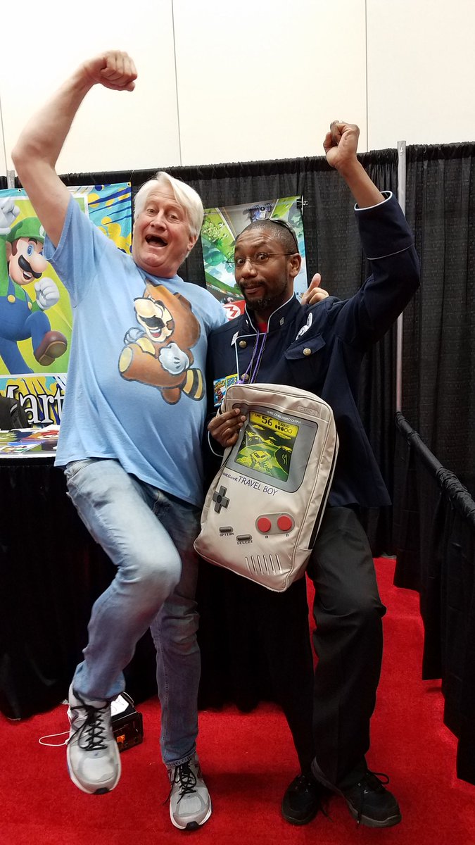 RobRoxVox's tweet photo. @tarastrong @CharlesMartinet I watched Mr. Martinet hop up and down out his chair for hours; posing, leaping, and "yaah-waah-waaHOOO!!"ing for hundreds and hundreds of people at @Indiana__CC 2017.
Not a single complaint.
Not a diminish in smile.
Not a visible sign of weariness.
The man is a gem.
#flowersnow https://t.co/xJiDQtjyfU