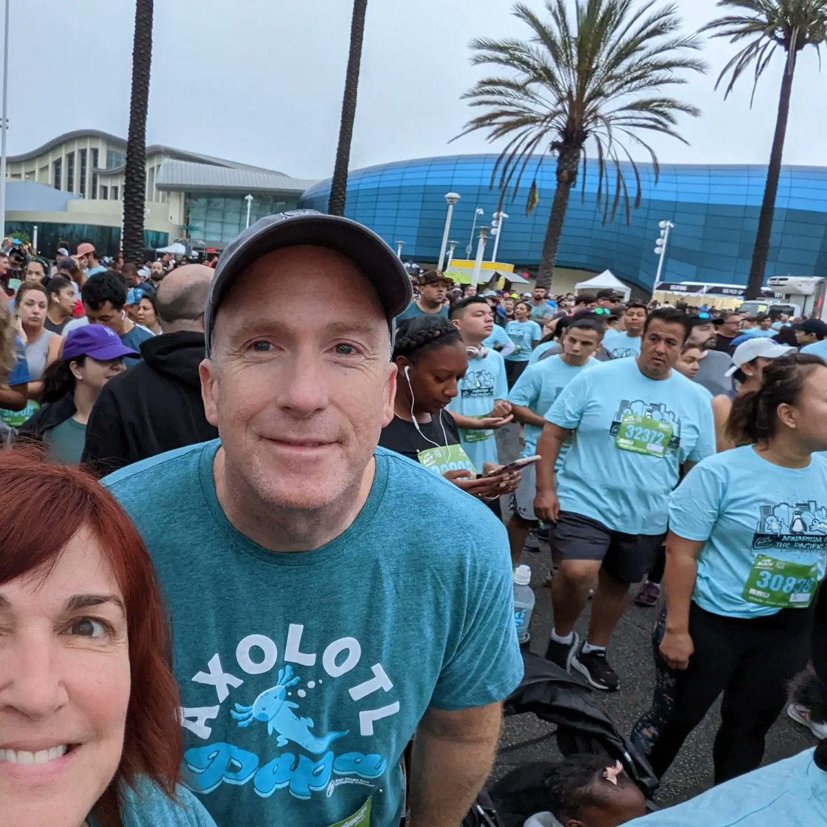 pluckykp's tweet photo. First #lbmarathon event of weekend: #aquariumofthepacific 5k! https://t.co/GKceNNhj6c