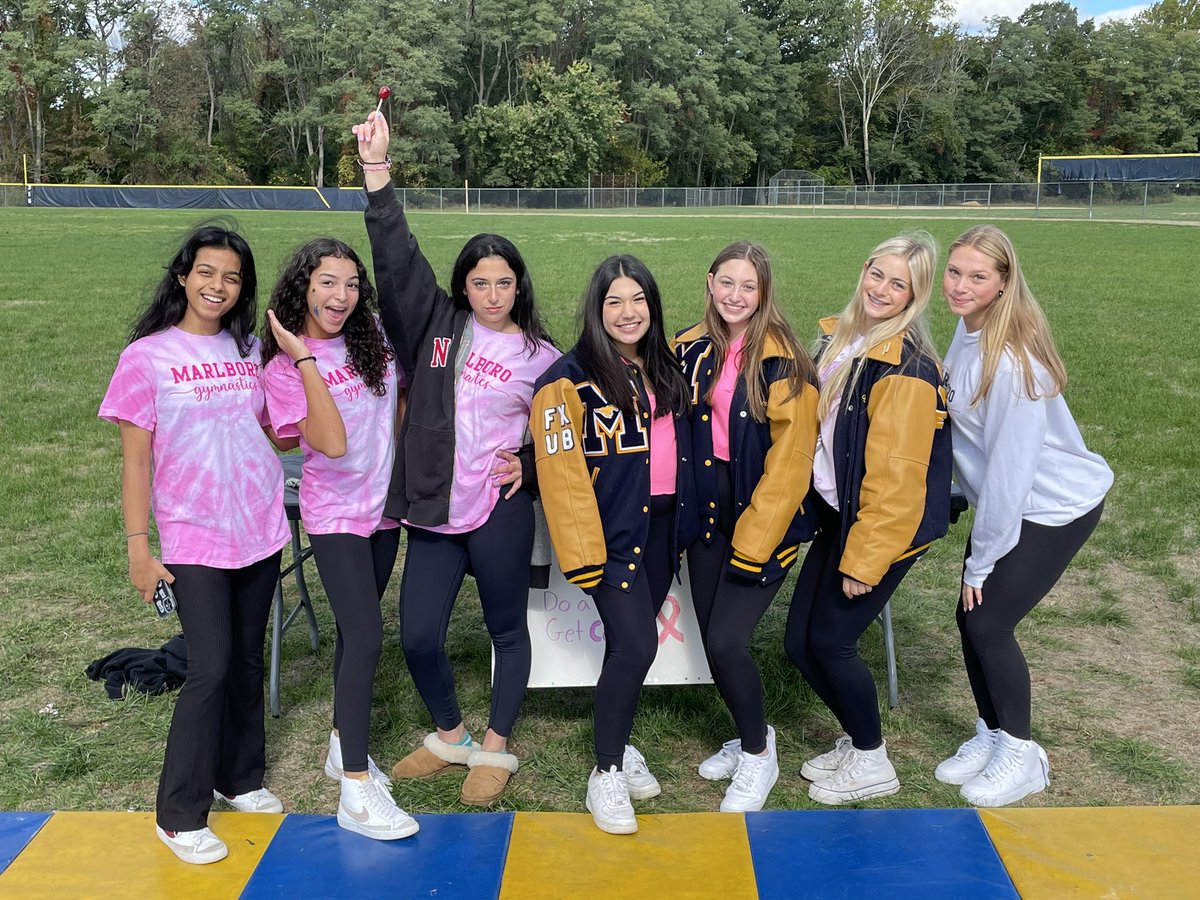 flipoutgym's tweet photo. Fall Fest. Do a flip, get a candy 🤸‍♀️🍭 https://t.co/EbohJHfP6h