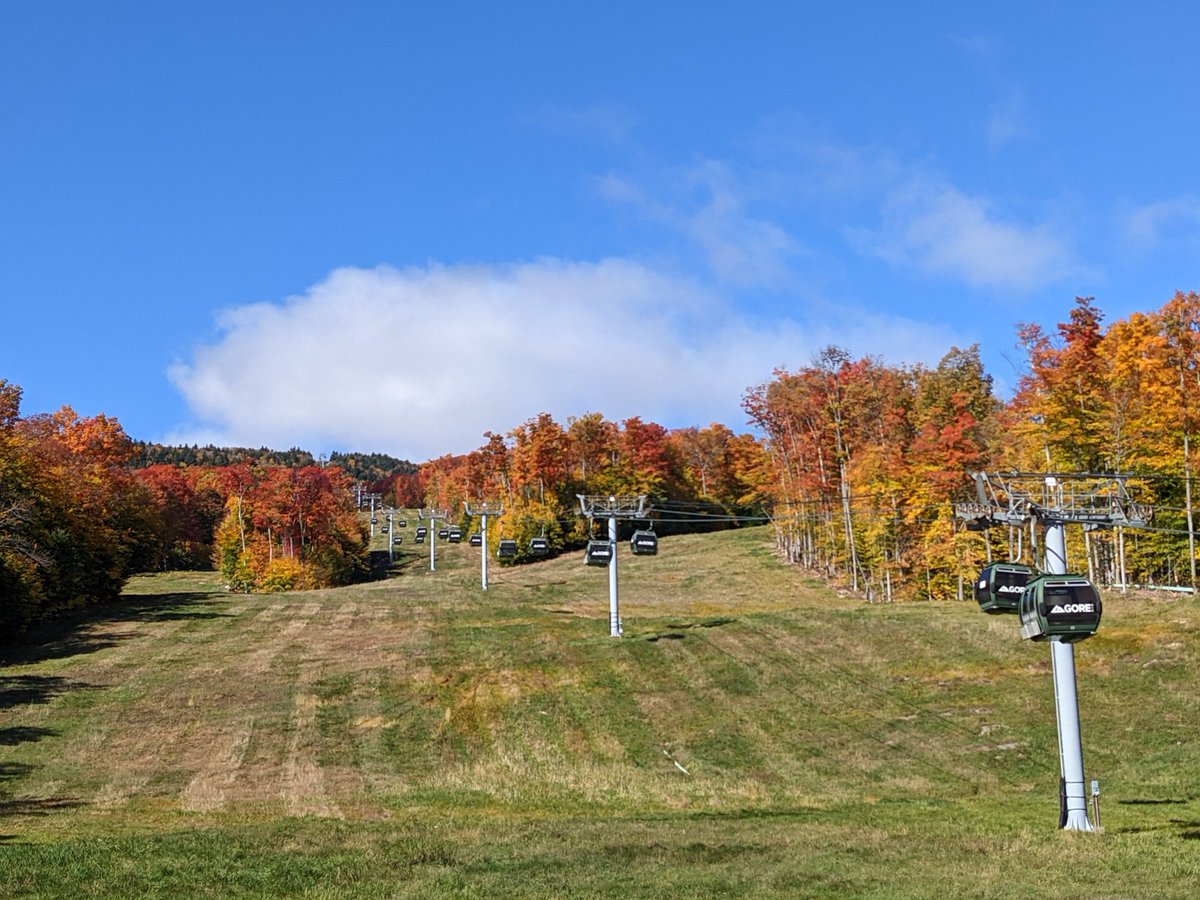 AlbaAdventureNY's tweet photo. It is very majestic up here at @GoreMountain today for their fall festival. Cool to also be recognized. It was a real sun... #fall #wintee https://t.co/561Q1vD94R