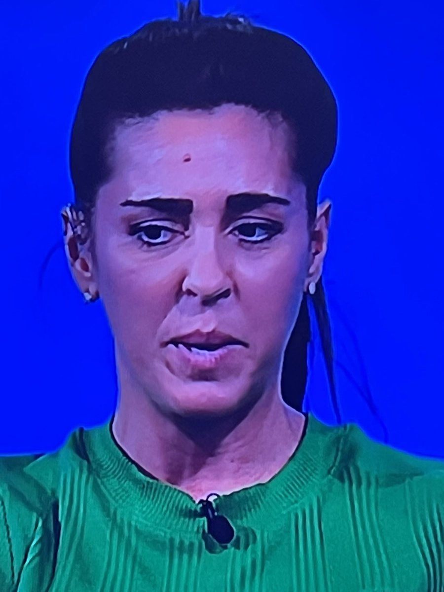 RyanColling1's tweet image. What’s going on with these brows @btsportfootball