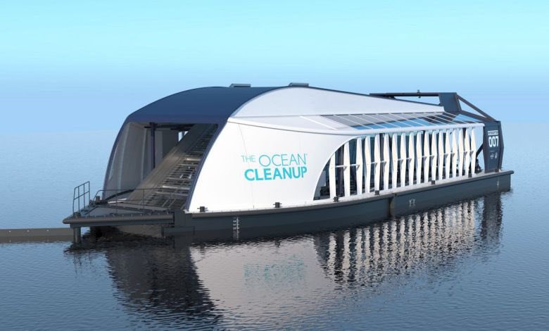 LACoPublicWorks's tweet image. The Interceptor has landed!

That’s right, the Ballona Creek #TrashInterceptor 007 is in its temporary home for the next two years—where Ballona Creek meets the ocean. 
Team members are on site today until noon to answer questions about this innovative water quality solution.