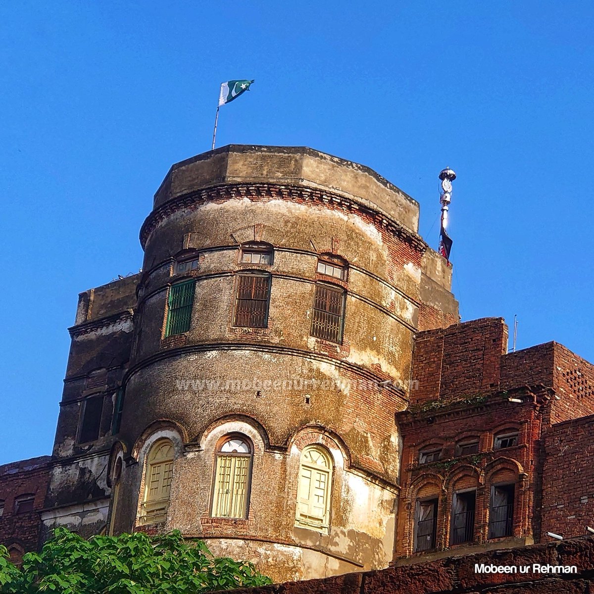 UrMobeen's tweet photo. Akbari Fort Gujrat 1580 AD
#Gujratfort #AkbariFort #DhakiQila #Pakistan #FortsofPakistan #Mobeen #MobeenurRehman https://t.co/Ot7AVFBKaq