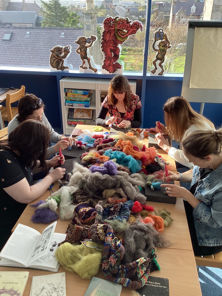 ShetlandLibrary's tweet photo. 💚 Whit a great afternoon wi Ann Marie Anderson o Peerie Oorick books fir wir Wance Apo a Time- Felting Folklore workshop! Some very impressive creations! 💜
#ShetlandFolklore #YearOfStories #Njuggles #Trows #Heksi #Peesterleeties https://t.co/VqwPeDsTkm