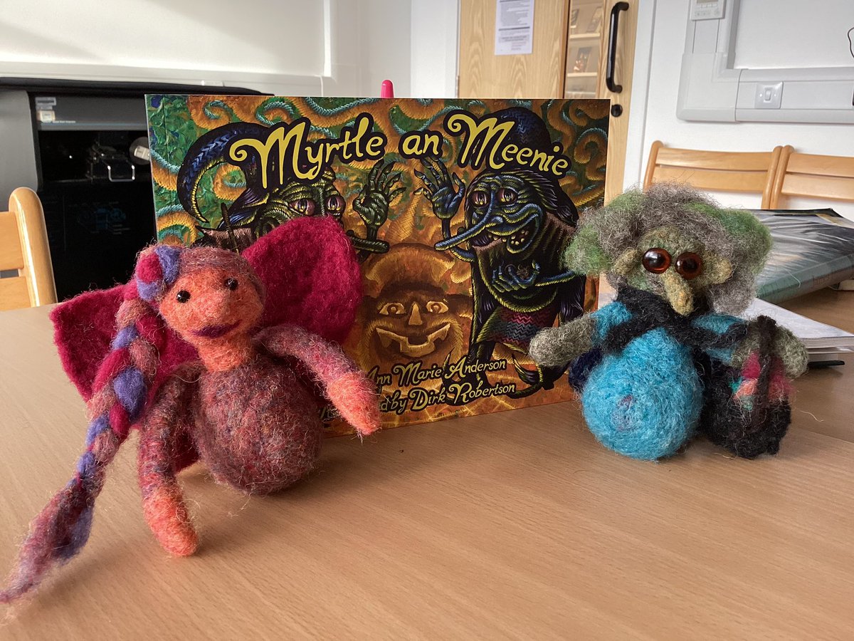 ShetlandLibrary's tweet photo. 💚 Whit a great afternoon wi Ann Marie Anderson o Peerie Oorick books fir wir Wance Apo a Time- Felting Folklore workshop! Some very impressive creations! 💜
#ShetlandFolklore #YearOfStories #Njuggles #Trows #Heksi #Peesterleeties https://t.co/VqwPeDsTkm