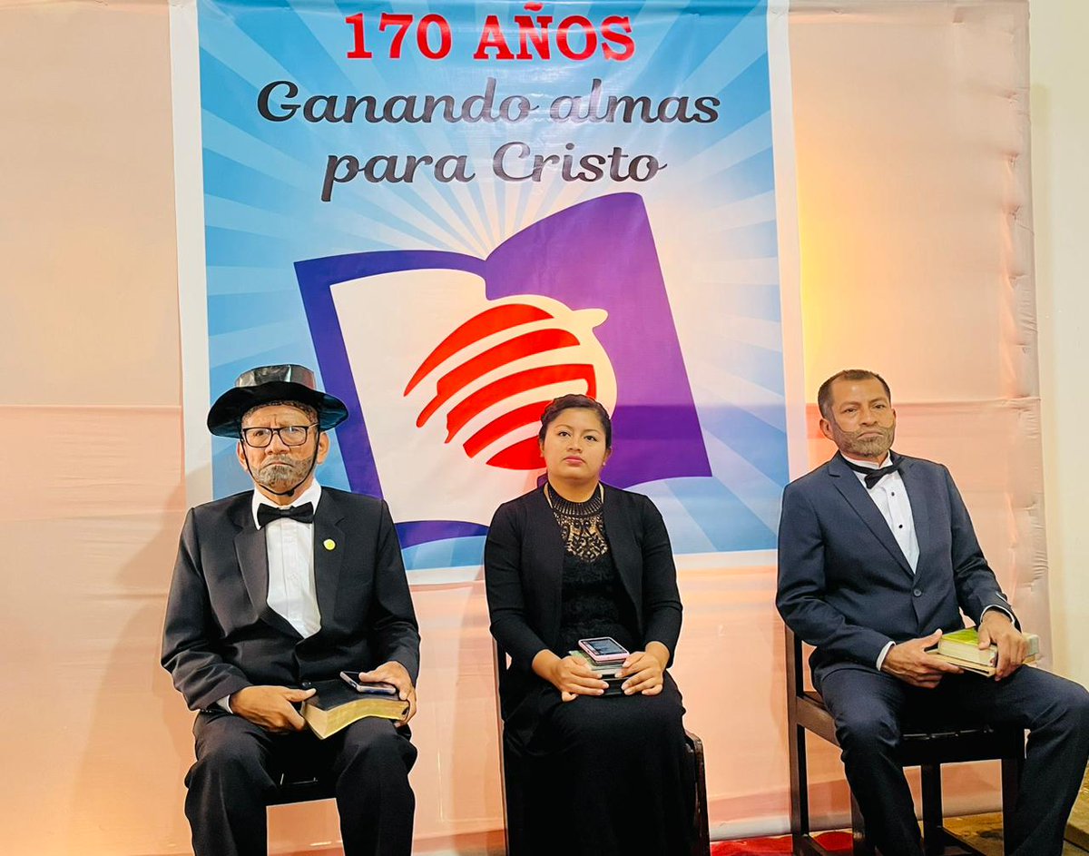 AdventistasMPN's tweet photo. 📖 De esta manera nuestras iglesias participan de los #170años de la #LeccionDeEscuelaSabatica en la Misión Peruana del Norte 🙏🏻🎉
#RID #ÉnfasisMisioneros https://t.co/U2AH07nFu7