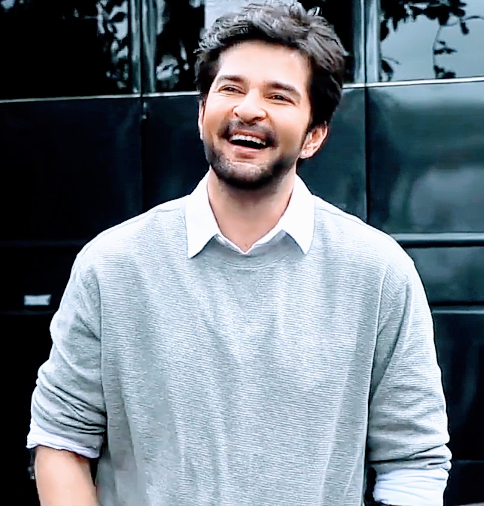 Lisha_D7827's tweet photo. This smile😍😍 #RaqeshBapat https://t.co/ROB55CO90A