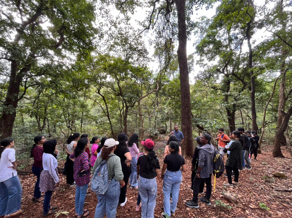 goaforests's tweet photo. “Leave the roads; take the trails." — Pythagoras

Nature Trail walk and zoo visit by students of #Chowgule college margao at #Bondla Wildlife Sanctuary and Zoo Goa. 
#WildlifeWeek2022 @Nature @BBCEarth @PIB_Panaji @moefcc @thegoaneveryday @visrane @DrPramodPSawant 
#goaforests https://t.co/g24KgxGolh