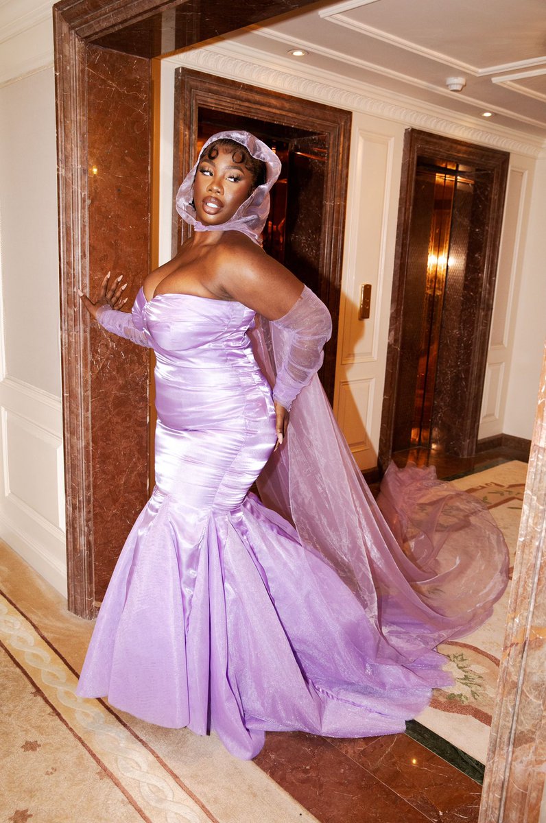 MadamexJoyce's tweet photo. Came as a fairy godmother left as… MUVA #PodcastOfTheYear 👑#GUAPGALA https://t.co/z1R6SEKTwV