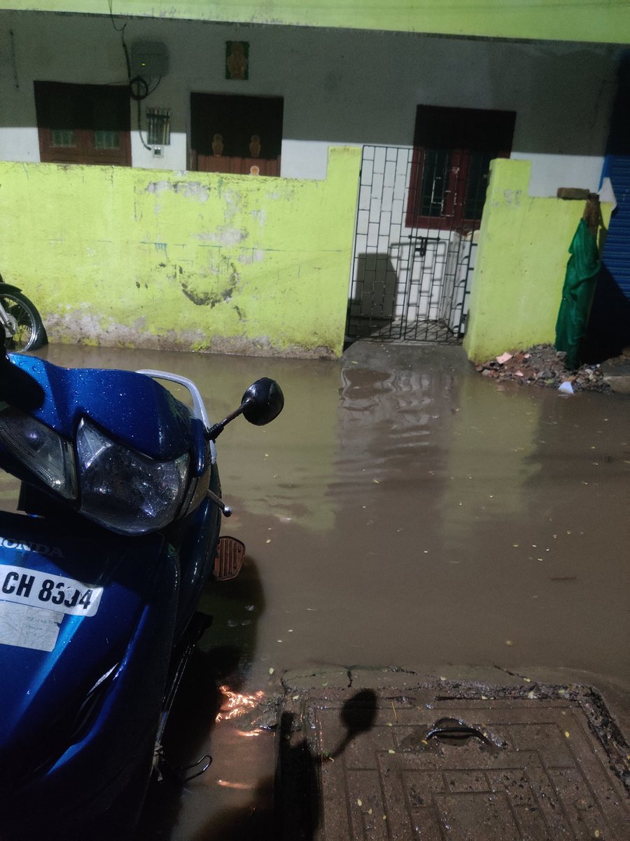 Harish_Rajaa's tweet photo. @chennaicorp  

Location - Elumalai street Nesapakkam https://t.co/psxpSlDf6P
