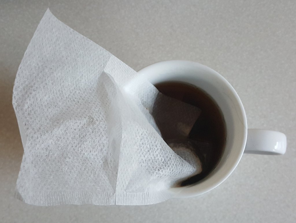 DerRobertWolter's tweet photo. #TeeTweet Ich trinke schon wieder eine Tasse Tee. Ich bin mal gespannt, ob das jetzt zur Gewohnheit wird 🧐🤔😉 https://t.co/7BC04988vJ