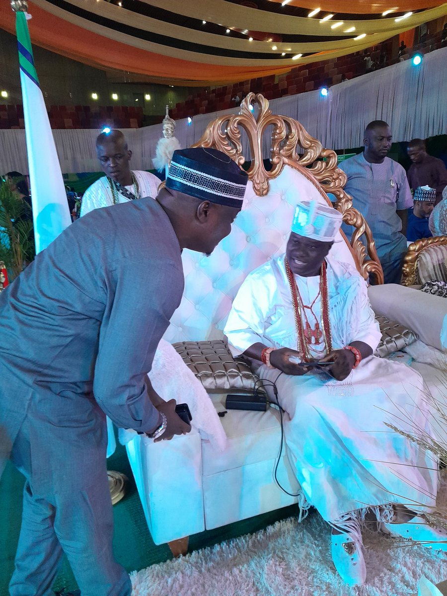 2023Beyond's tweet image. Director General of @2023Beyond @realwan and the Director of Finance of the project @IbrahimAlliBal4 paying homage to the Ooni of Ife, Oba Adeyeye Ogunwusi in an event recently.
