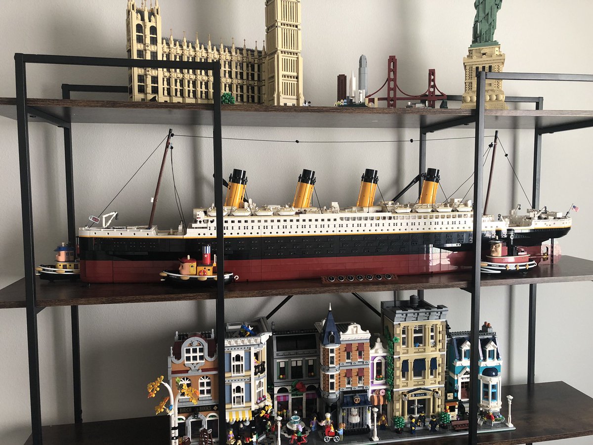 TheUnluckyTug's tweet photo. For the record, the Takara Tugs scale perfectly with Lego Titanic https://t.co/JvzhFIfsY2