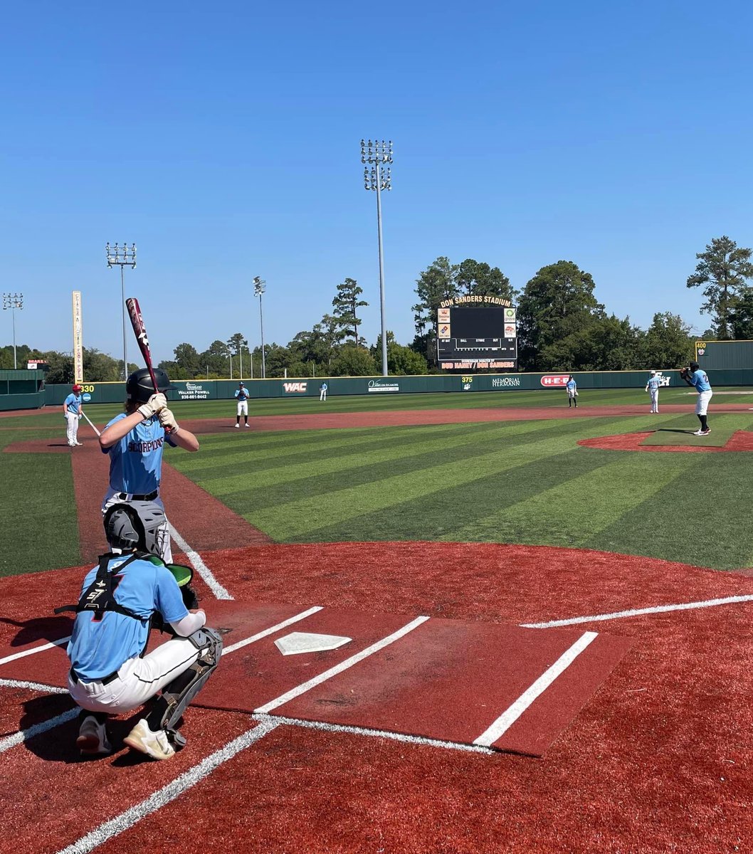 ScorpionsBsb1's tweet photo. Scorpions Upperclassmen Team Camp at Sam Houston today. Thank you to @MitchHuckabay and the rest of the Sam Houston Staff for having us at The Don today.
#LetsGoScorps https://t.co/w7SB6A49uy