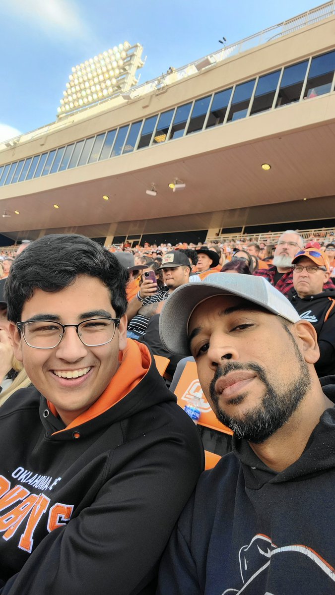 okcroberto's tweet photo. #GoPokes https://t.co/9lw2MXqHTz