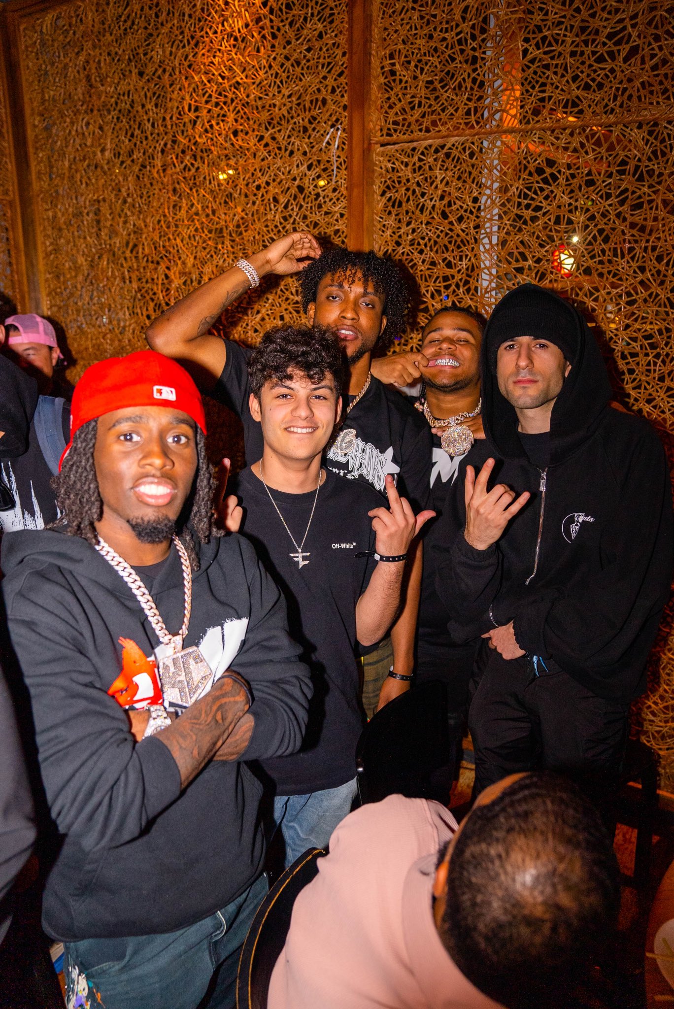 Kai Mafia Updates 🎃👻 on Twitter: &ldquo;RT @FaZeClan: It’s a family ting ♾️