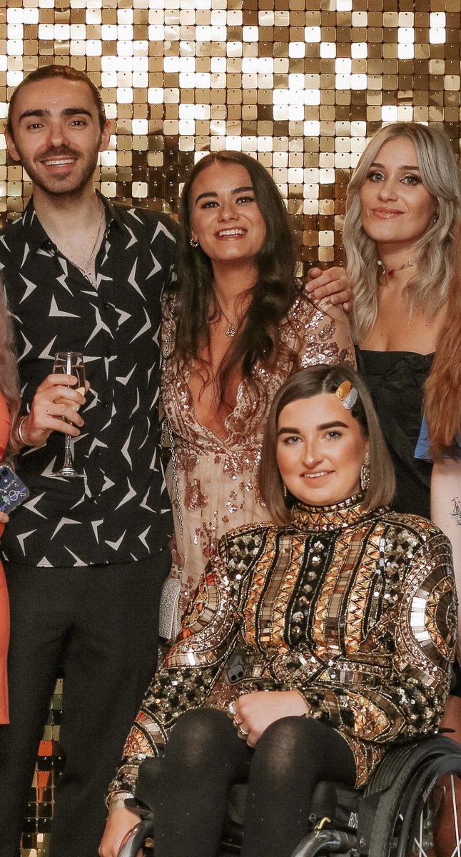 beauticoleex's tweet photo. Someone take me back🥺😭💛✨@NathanSykes @TheCougz_ #gfbash #goldforeverbash https://t.co/JaGZQcAo5G