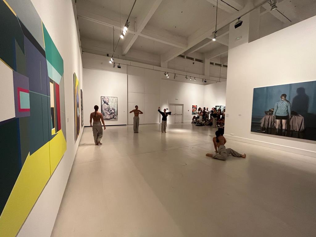 GCYComunicacion's tweet photo. Danza en sala en nuestra exposición #NeighboursIV de la mano del Conservatorio Profesional de Danza Pepa Flores
#cacmalaga #NocheEnBlancoMLG #danza #arte #cultura https://t.co/7sXCgJCEiR