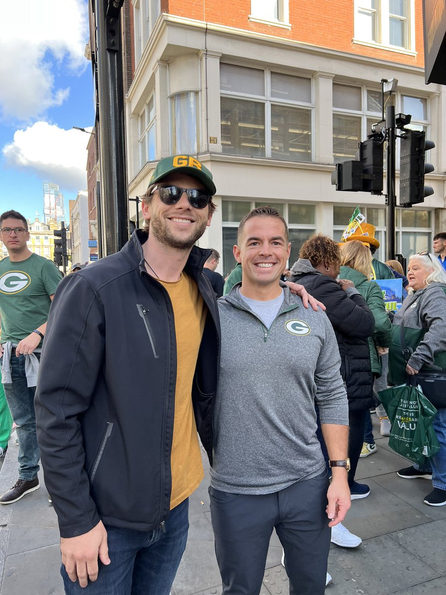 tbecks28's tweet photo. Charlie waiting all morning at @Belushis to finally get his picture with me! #KeepErMoving @CharlieBerens @packers #GoPackGo https://t.co/clBvdceQj2