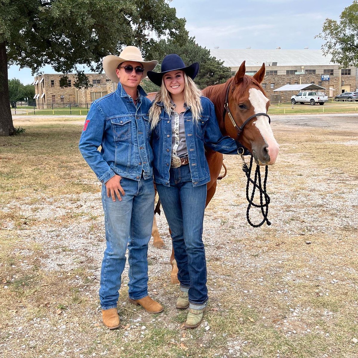 rachelslathar's tweet photo. Sure am blessed to show a mare with such a big heart. Suga Momma pulled a check for 2nd in the 15k am today. Thank You Lord🙌🏻 https://t.co/O78WHdG8EM