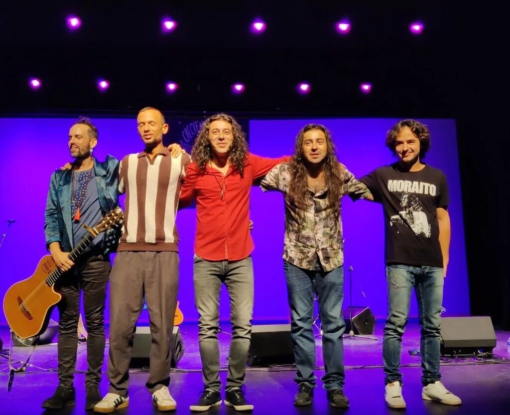 Cuando el arte y la música se mezclan, se viven noches cómo la de hoy en el @teatroelespinar . Felicidades a @javi__cantero y a todo su grupo (Rufete, Bruno, Miguel, Víctor) por venir a #ElEspinar a darlo todo. instagr.am/p/Cjd5ZG6jQ3d/