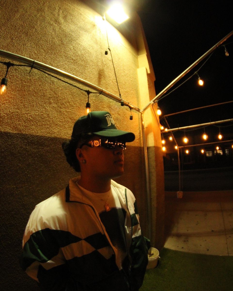 Jaevin32's tweet image. 🍂🍃