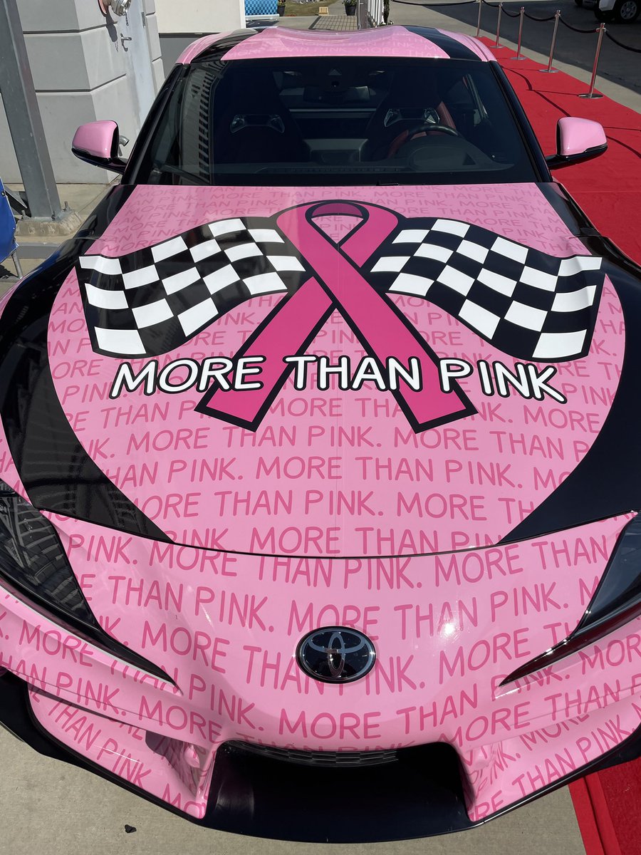 BlueCrossNC's tweet photo. #DriveForTheCure250 @CLTMotorSpdwy raising the starting flag and awareness of #BreastCancer donating funds for research. https://t.co/awT2rgHtU0