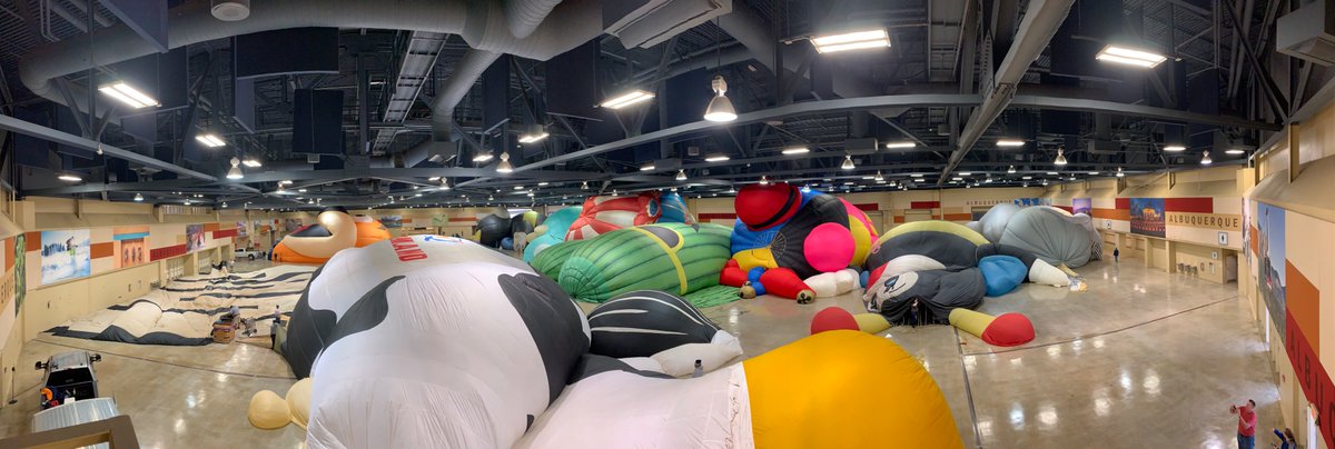 Tom_Garrity's tweet photo. Cow, Bees, Taz @ABQCC #BalloonFiesta #ProjectDryOut https://t.co/pTi3sTtBk9