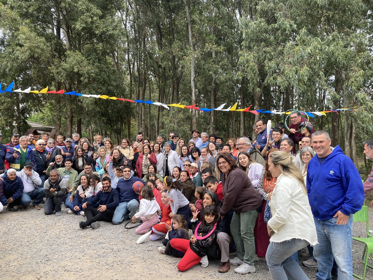 Esta mañana nos juntamos en Flores para debatir sobre los objetivos de la izquierda uruguaya, con todo el equipo de Unidad Para Los Cambios.

El programa que presente una alternativa al neoliberalismo debe nacer del seno del pueblo organizado. Con la gente, todo.