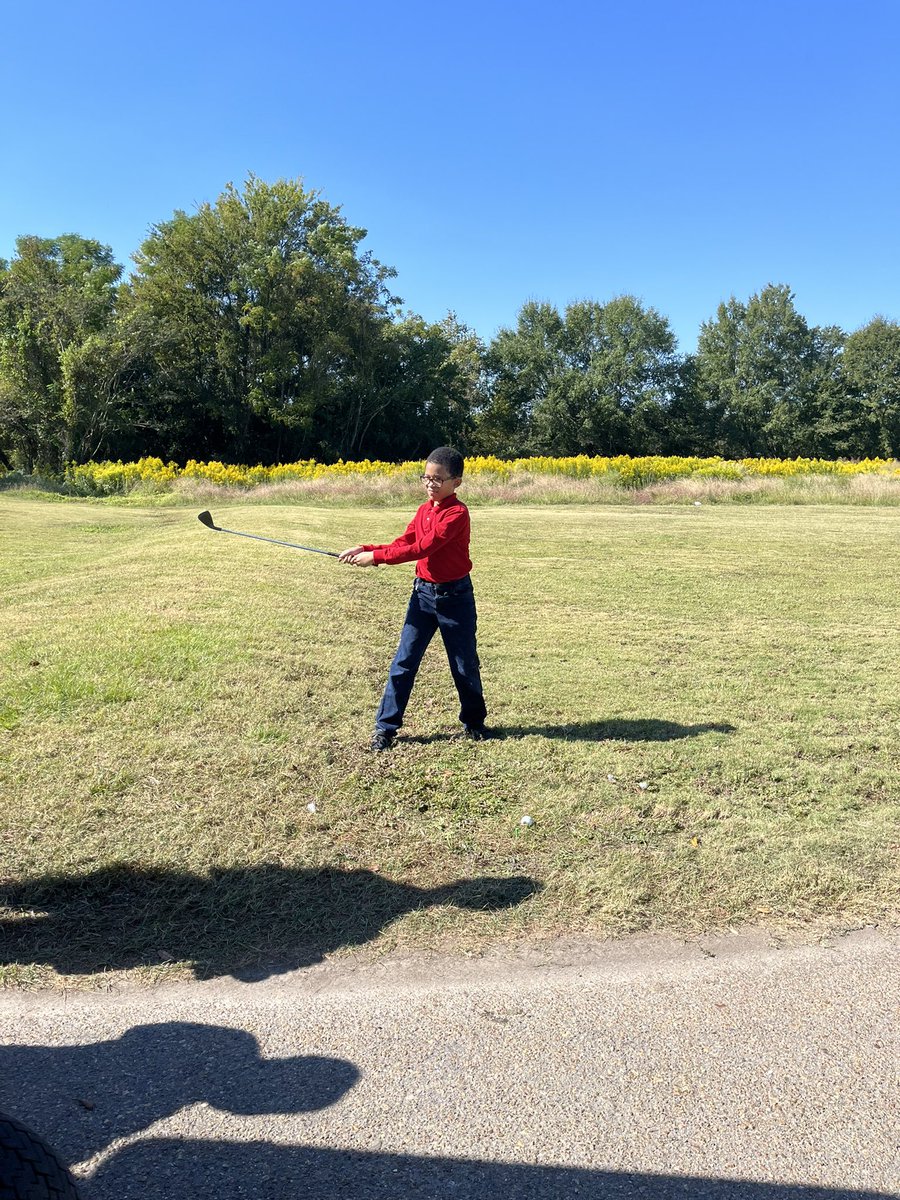 FirstTeeMS's tweet image. Beautiful morning for Saturday Morning Golf &amp;amp; Life Skills Classes #FirstTeeCentralMS #Buildinggamechangers
#golf #youthgolf #FirstTee #fun #friends #lifeskills