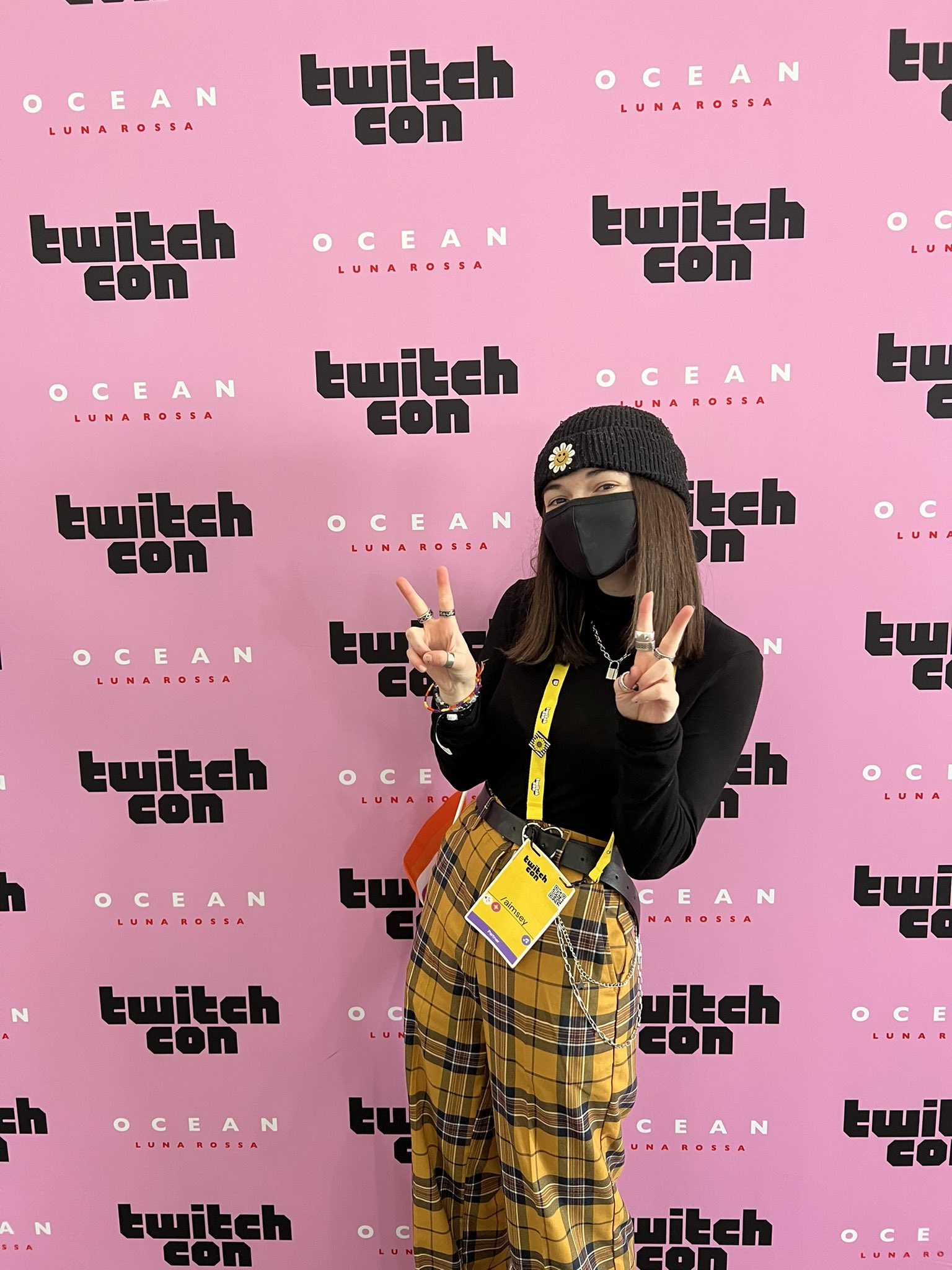 aimsey-on-twitter-happy-lesbian-day-https-t-co-svcf8olrki-twitter