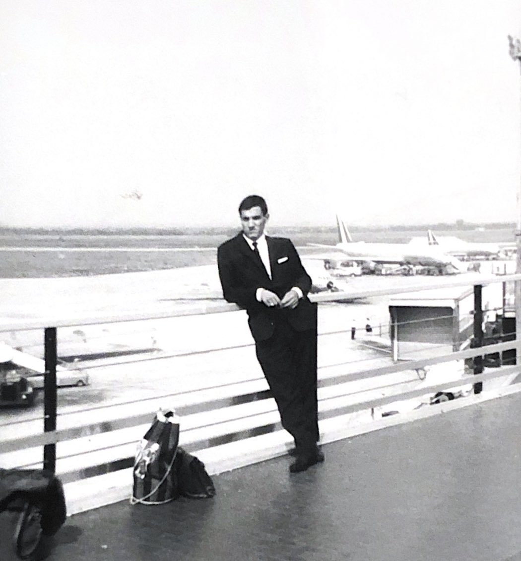 BottegaNicastro's tweet photo. Hoping you have a Thanksgiving holiday full of laughter, cheer, and satisfied tummies! We are thankful Giuseppe Nicastro chose Ottawa to make a life for himself and his family. Here he is leaving for Canada in 1965.
#ItalianGrocers #BywardMarket #Ottawa https://t.co/Lxz39u4CKh