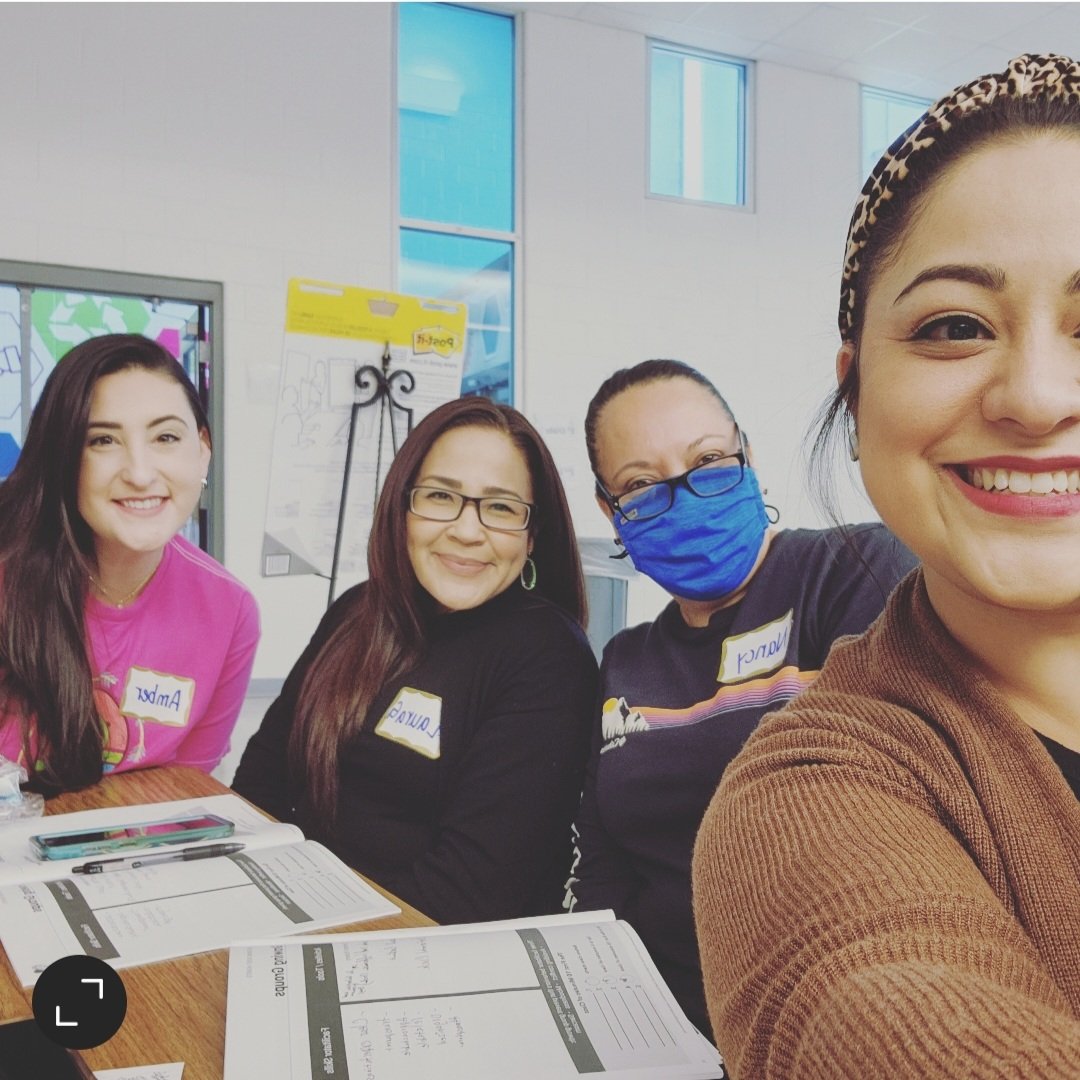 Teachering on a Saturday. Learning new things with these ladies is always a fun time! 🍎🙌 #lifelonglearners <a href="/DrRodriguezElem/">Dr. Rodriguez STEM Academy</a>