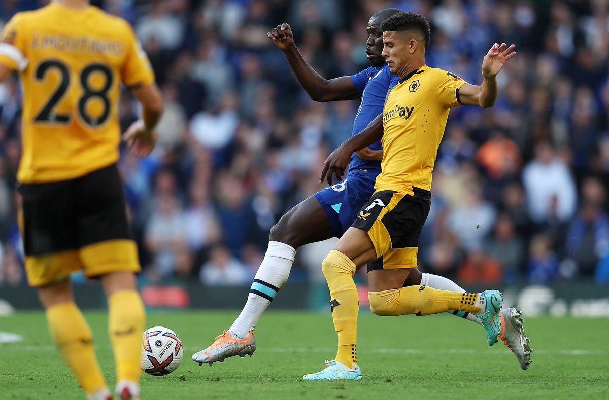 Win and clean sheet: nicely done 💪🏿 #CheWol 3-0 #PL 🔵 #KK #CFC