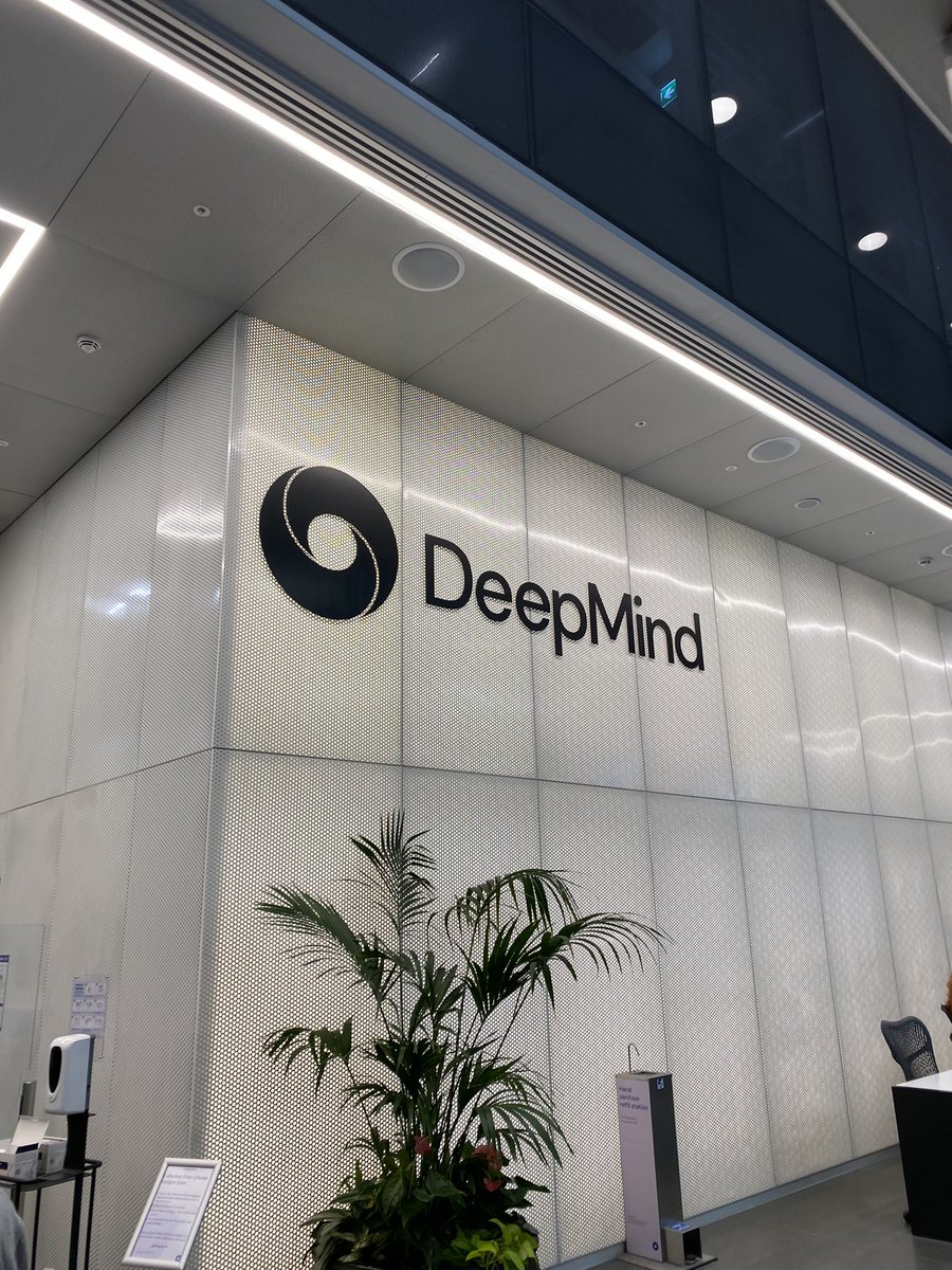 devveer2001's tweet image. First week✅