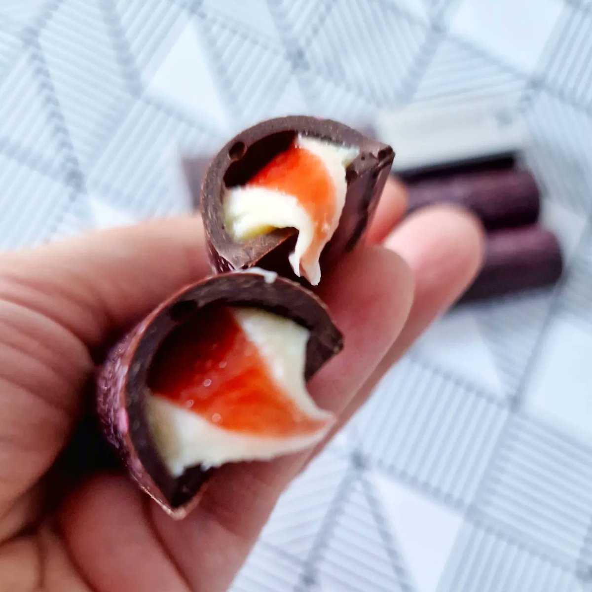 Limited Edition Strawberry Rose Snacking Bars have been added to stock. Delivery and Click and Collect available. What a time to be alive!