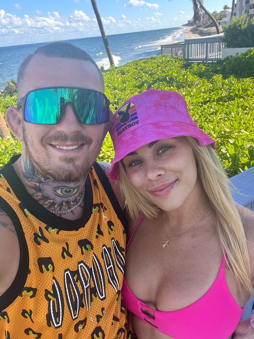 Totally Beachin 🚲 https://t.co/a0UPNe0fo0