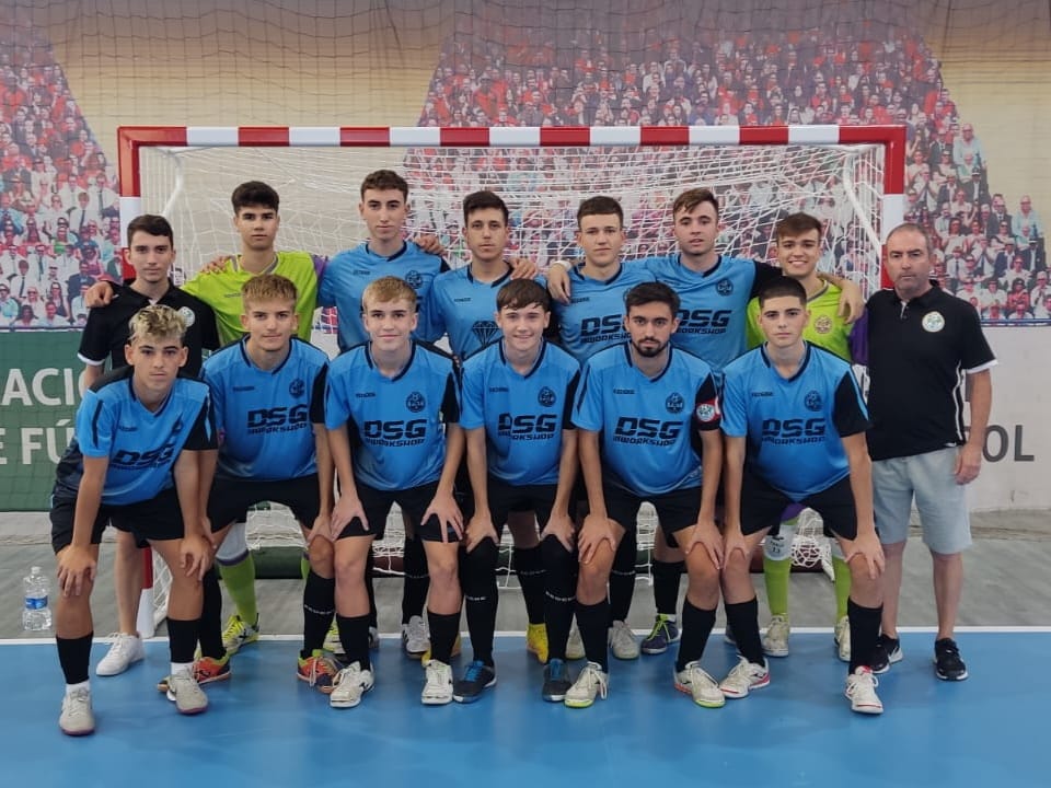 FSTorremolinos's tweet photo. Empate del DSG Workshop FS Torremolinos en visita a Malacitano tras una buenísima segunda parte en la cuarta jornada de Juvenil División de Honor para no perder el tren de la parte alta. 

⚽⚽ Raulillo https://t.co/e4s1808vVr