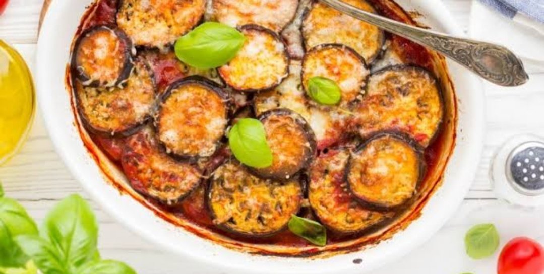 #ازاي_اوفر_في_الطبخ_هتجنن
طاجن مسقعه حكايه