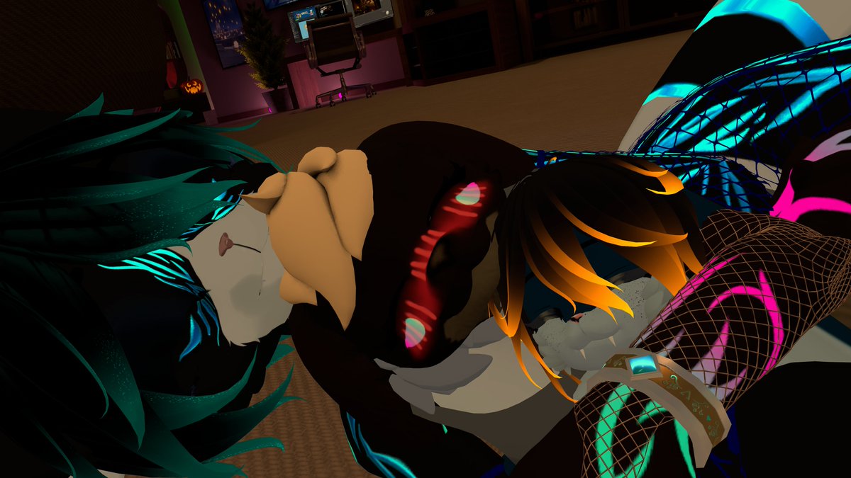 cuddles the other night with <a href="/DoopieTheDoop/">Doopie</a> <a href="/Adyakar4/">KageAdyakar</a> @CappyCapricorn 
#cute #furry #furries #Cuddles #VRChat