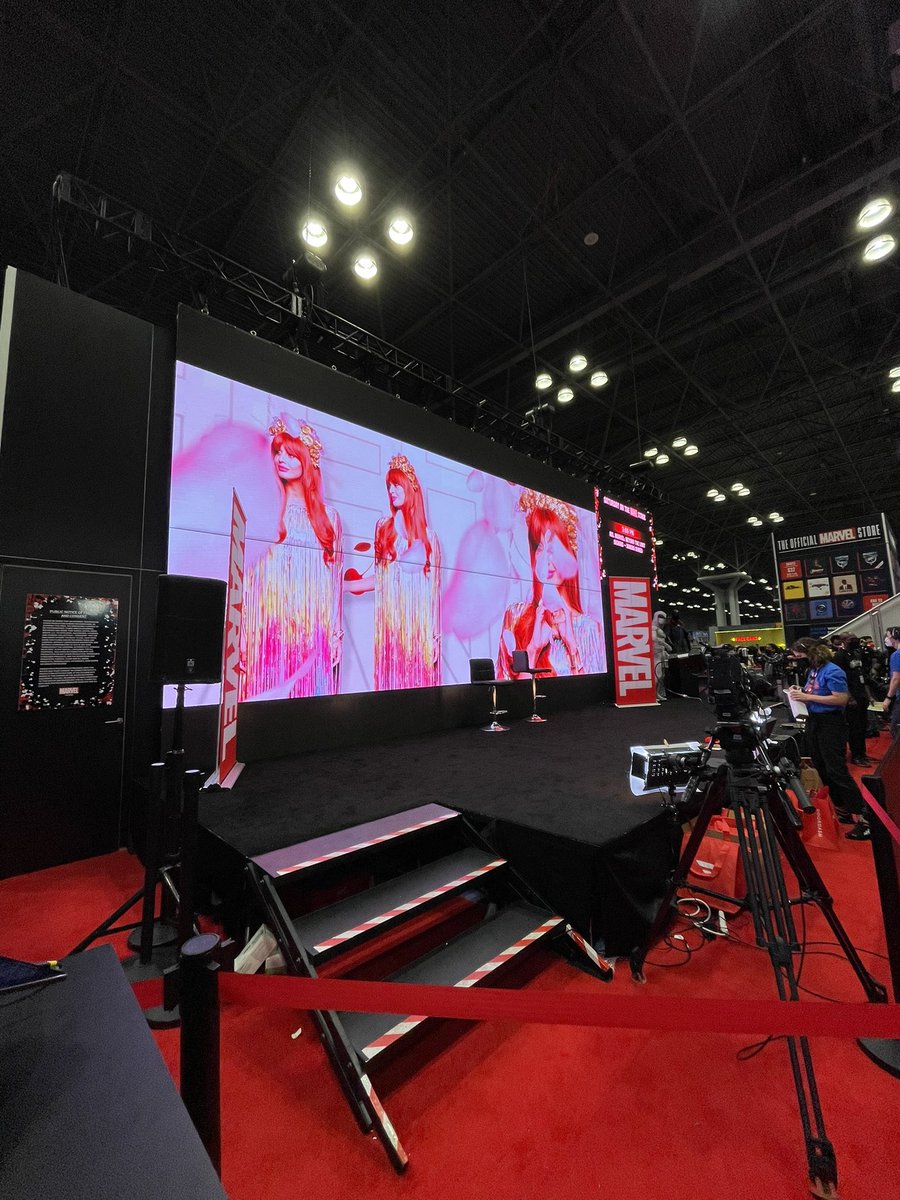 MetaWomen tweet media